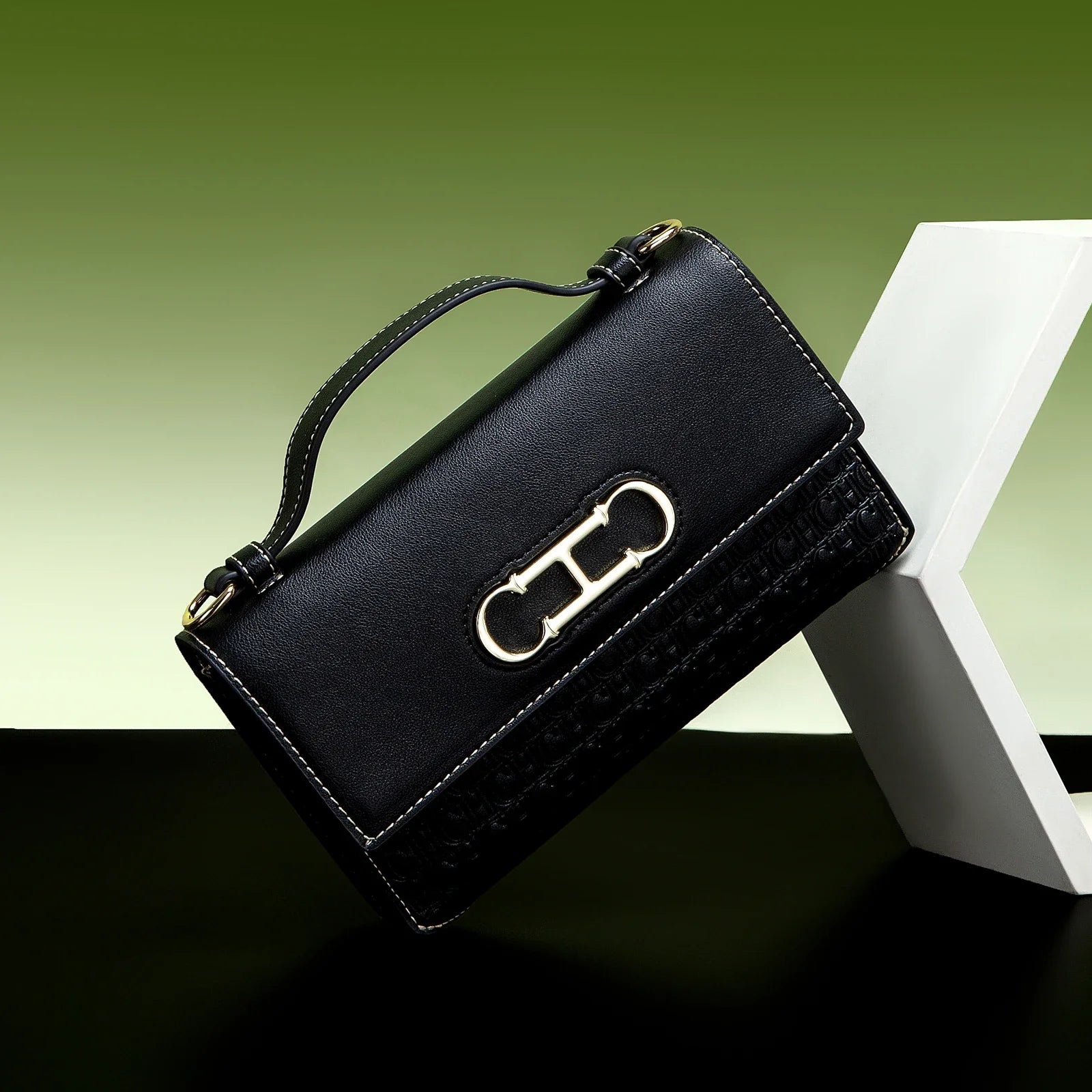 CH Crossbody Bag Brand Women's Bag Letter Print Leather Compact Elegant Handbag Tote Bag Exquisite Fashion Women's Bag